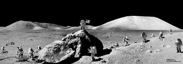 Илл.4 . Шутка НАСА: нас было много на Луне